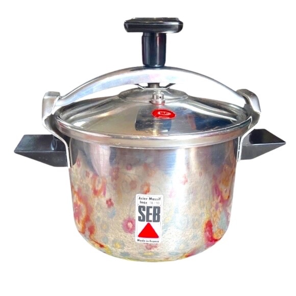 SEB 6L Stove Top Pressure Cooker Pot Made In France w/Steamer Insert - Picture 1 of 10